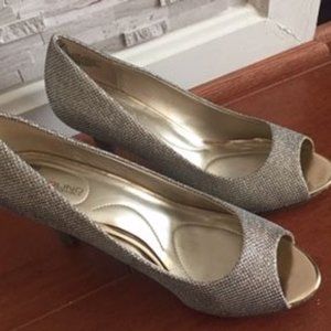 Bandolino Sparkle Shoes